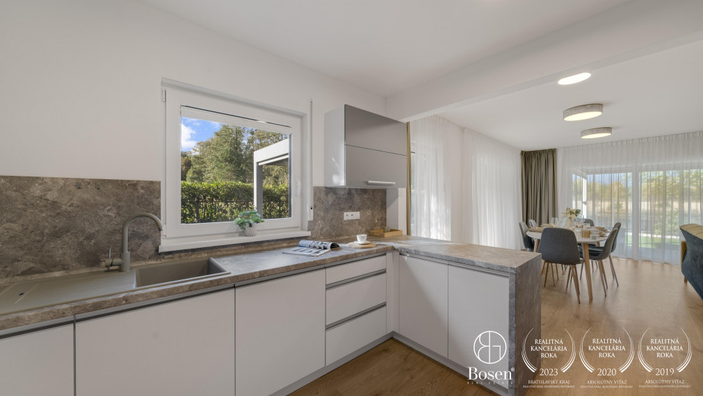 BOSEN | 4 izbový moderný dom s vírivkou, pozemok 627 m², Penati Golf