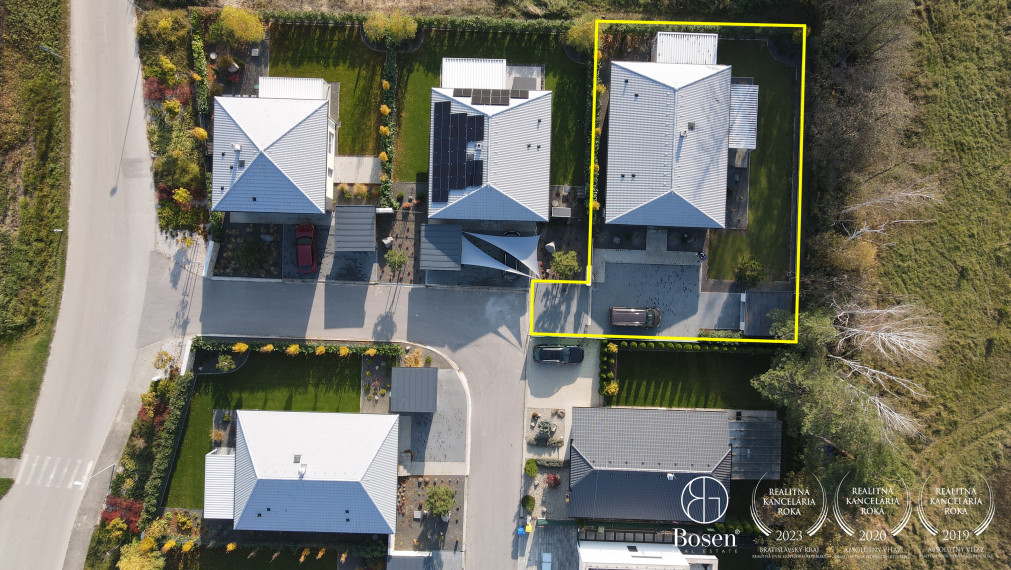 BOSEN | 4 izbový moderný dom s vírivkou, pozemok 627 m², Penati Golf