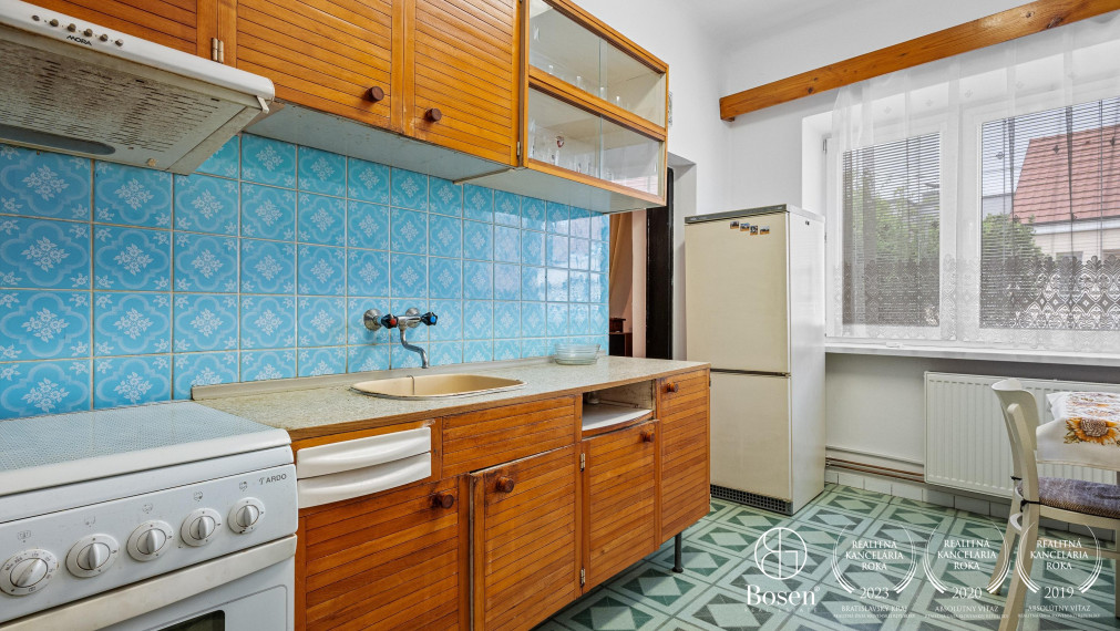 REZERVOVANÉ! BOSEN | Rodinný dom pôvodný stav Šaštín-Stráže