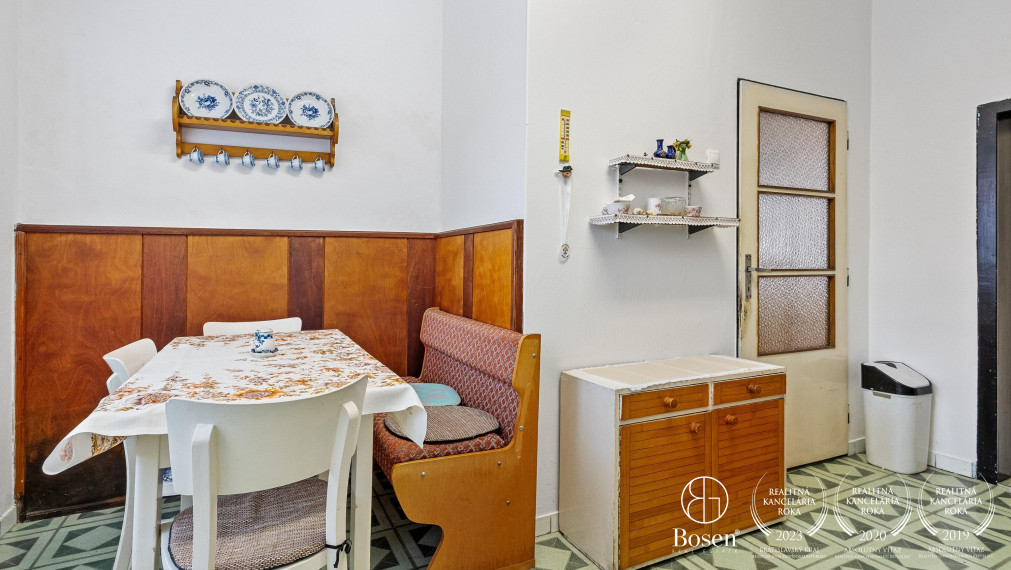 REZERVOVANÉ! BOSEN | Rodinný dom pôvodný stav Šaštín-Stráže