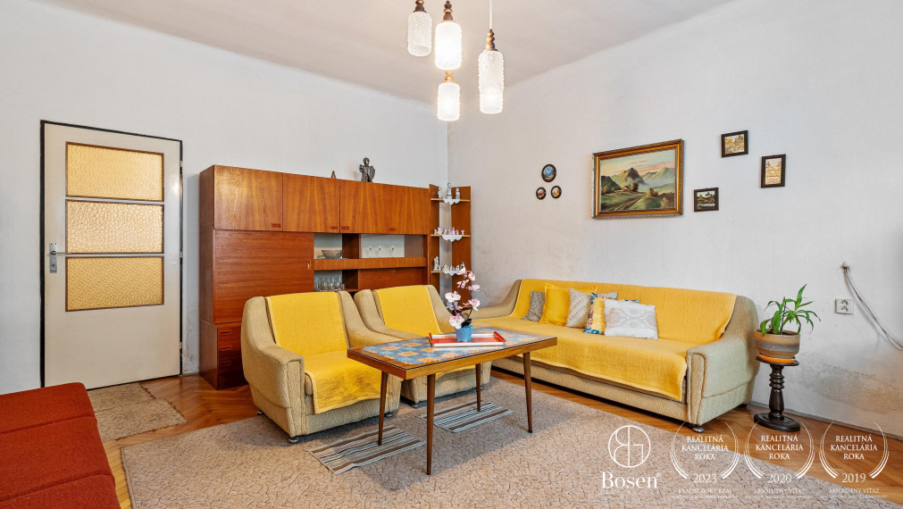 REZERVOVANÉ! BOSEN | Rodinný dom pôvodný stav Šaštín-Stráže