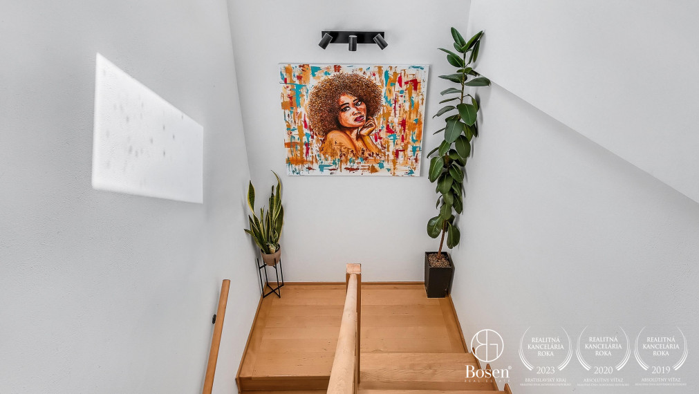 BOSEN |REZERVOVANÉ - Na predaj 4 izbový dvojpodlažný rodinný dom v obci Závod