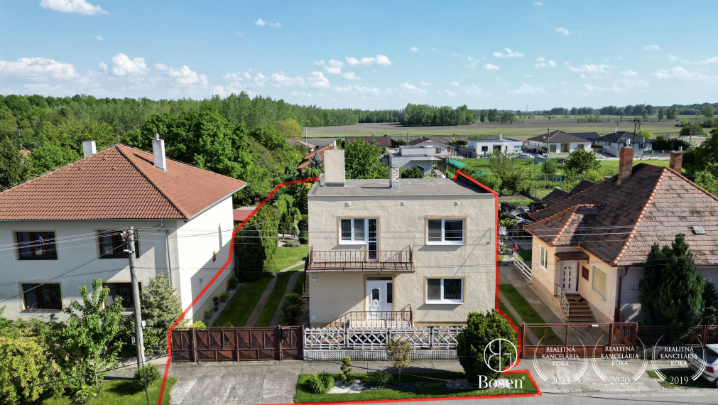 BOSEN | Na predaj 5-izbový rodinný dom s prekrásnou záhradou v obci Dolný Štál