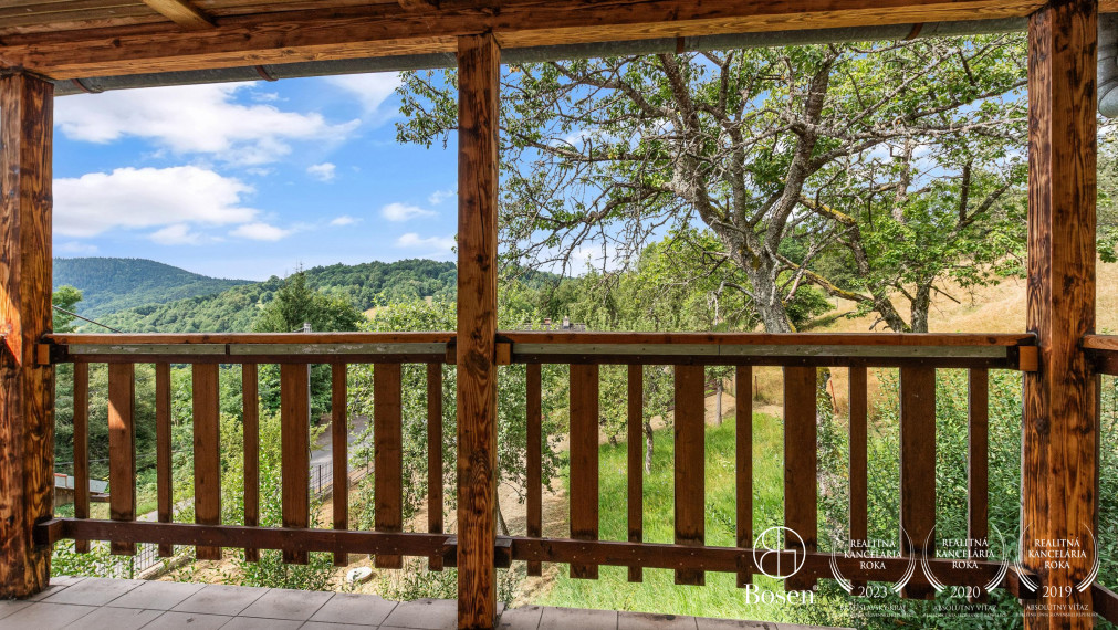 BOSEN | ZNÍŽENÁ CENA - Rodinný dom obklopený prírodou s pozemkom 5860 m2