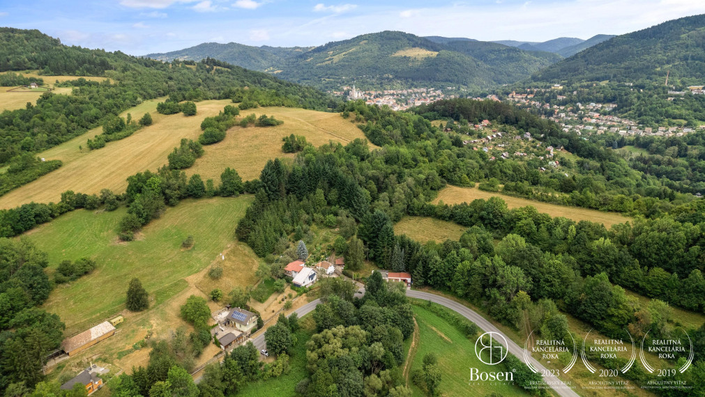 BOSEN | ZNÍŽENÁ CENA - Rodinný dom obklopený prírodou s pozemkom 5860 m2