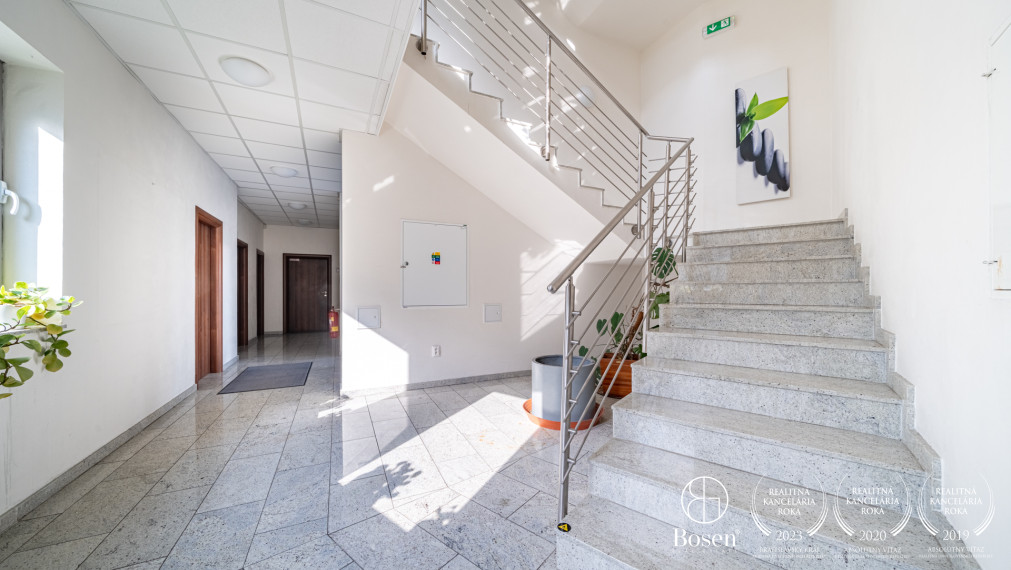 BOSEN | Administratívna budova so skladom, Lamačská cesta, Bratislava