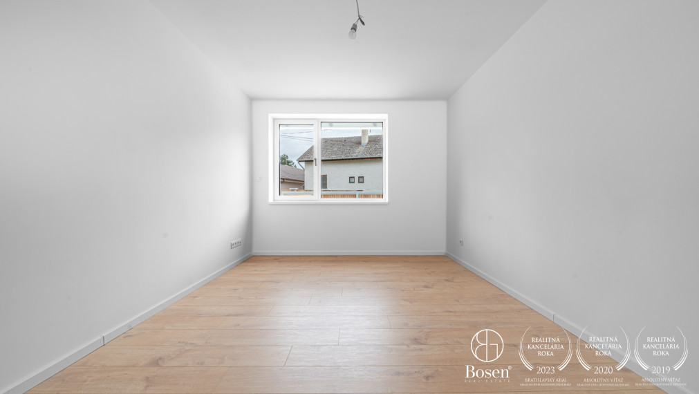 PREDANÉ | BOSEN | 5 izbový rodinný dom v štandarde, 600 m2 Pozemok, Chorvátsky Grob