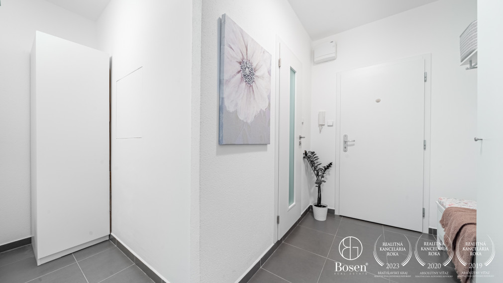 BOSEN | PREDANÉ - 1 izbový byt s pekným výhľadom, ulica Pod záhradami, Bratislava -Dúbravka, 41 m2