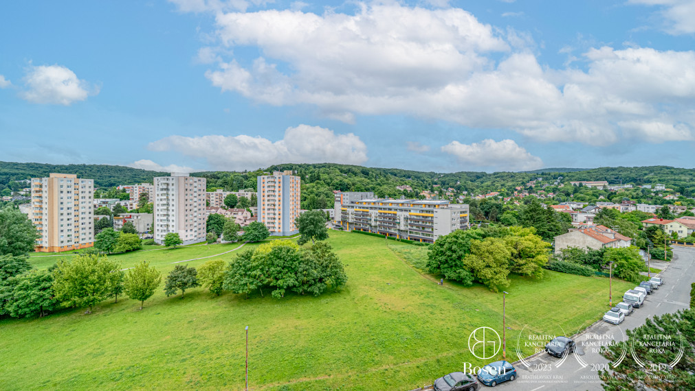 BOSEN | PREDANÉ - 1 izbový byt s pekným výhľadom, ulica Pod záhradami, Bratislava -Dúbravka, 41 m2