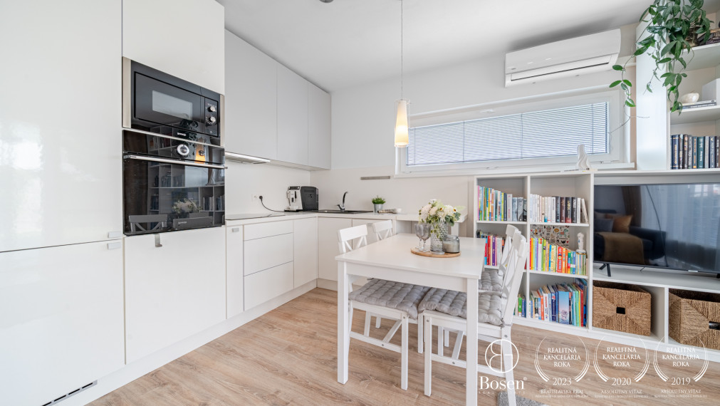 REZERVOVANÉ! BOSEN | 3 izbový byt so záhradou a parkovacím miestom