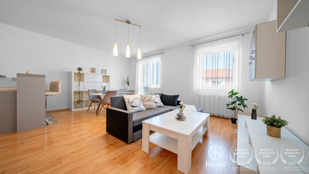 BOSEN | REZERVOVANÉ Priestranný 2-izbový byt, balkón, 66 m², Záhradnícka ul., Dunajská Streda
