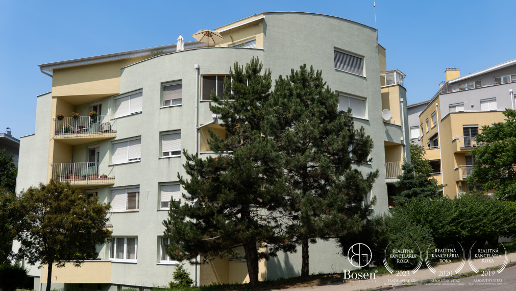 BOSEN I Rezervované !!! dizajnový 2 izbový byt s parkovacím boxom