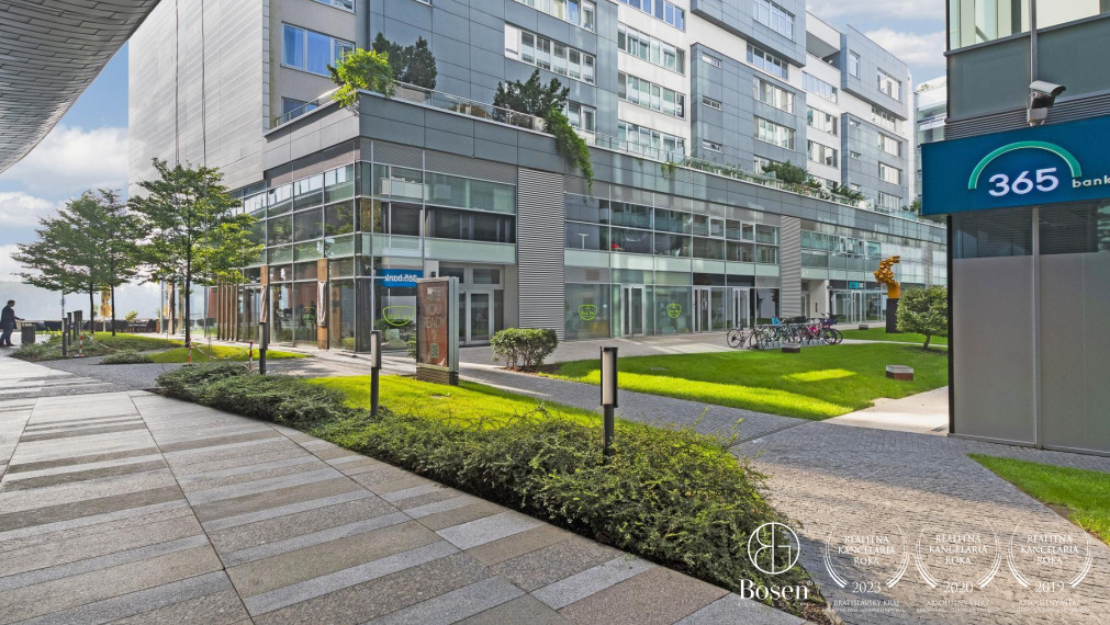 BOSEN | Na prenájom 4 izbový byt Bratislava RIVER PARK