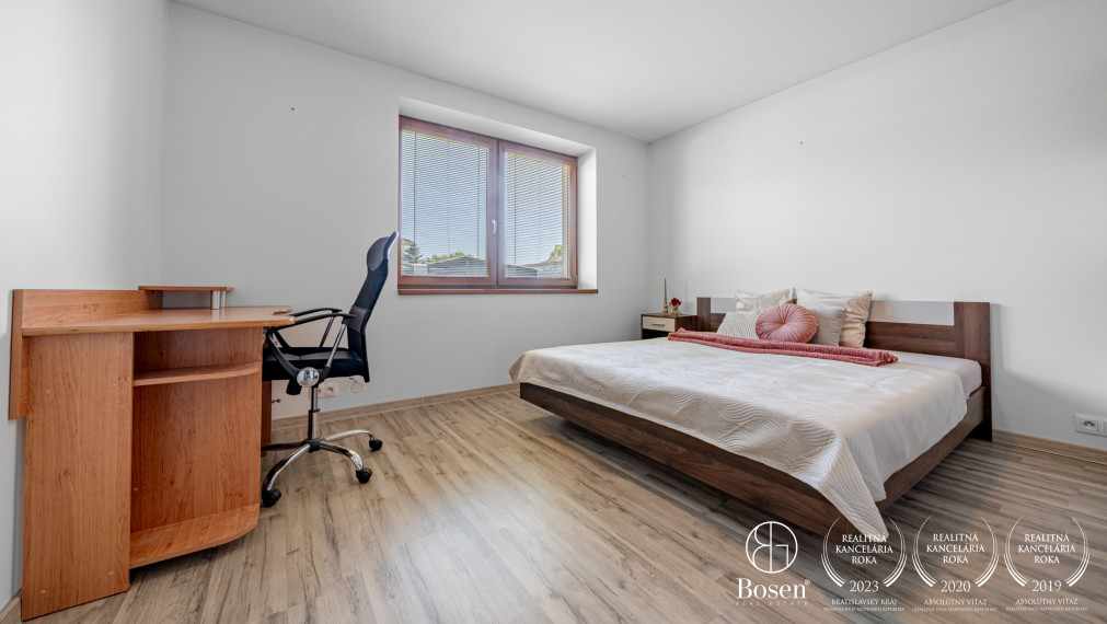 BOSEN | 5-izbový rodinný dom s dvojgarážou, Kráľová pri Senci