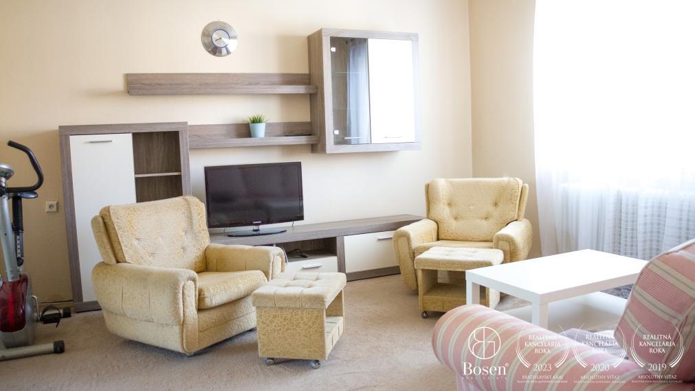 BOSEN | Na predaj 5-izbový rodinný dom s prekrásnou záhradou v obci Dolný Štál