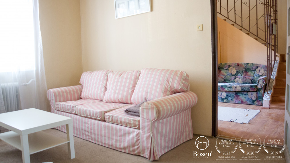 BOSEN | Na predaj 5-izbový rodinný dom s prekrásnou záhradou v obci Dolný Štál