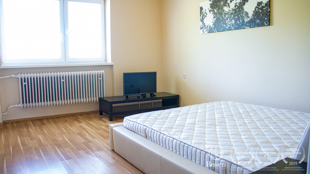 BOSEN | Na predaj 5-izbový rodinný dom s prekrásnou záhradou v obci Dolný Štál