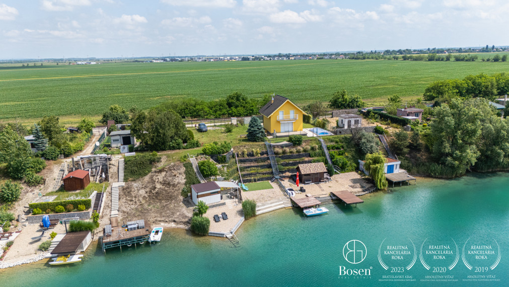 BOSEN | Pozemok pre rekreačný dom s priamym vstupom do jazera, Košariská