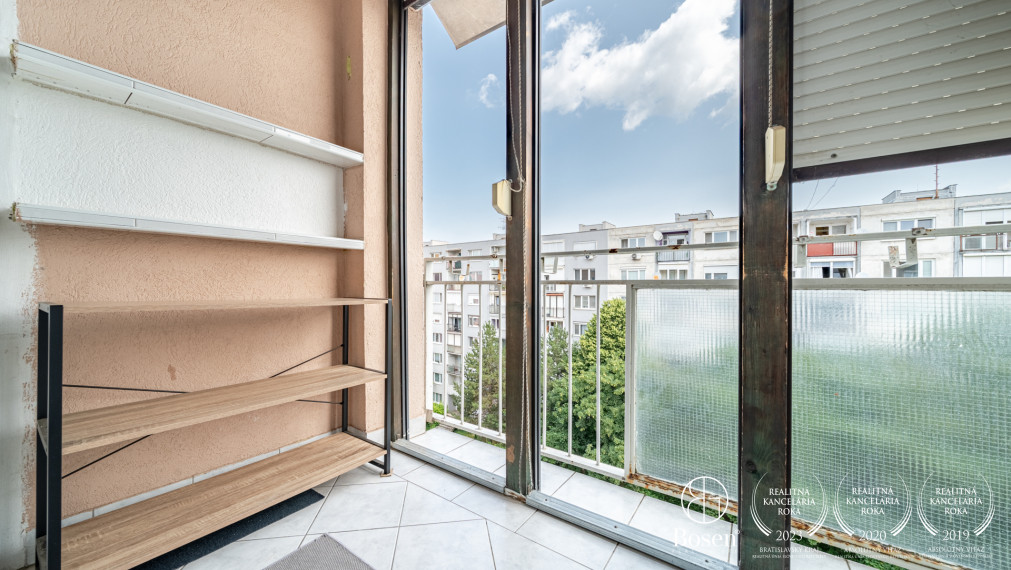 LOYALTERS | Predaj 3 izbového bytu s loggiou, Dunajská Streda