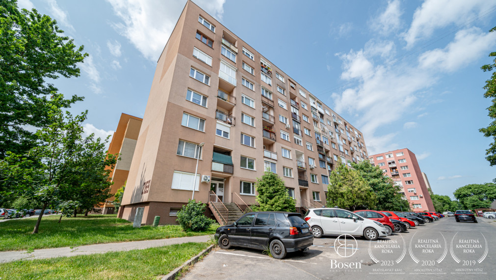 LOYALTERS | Predaj 3 izbového bytu s loggiou, Dunajská Streda