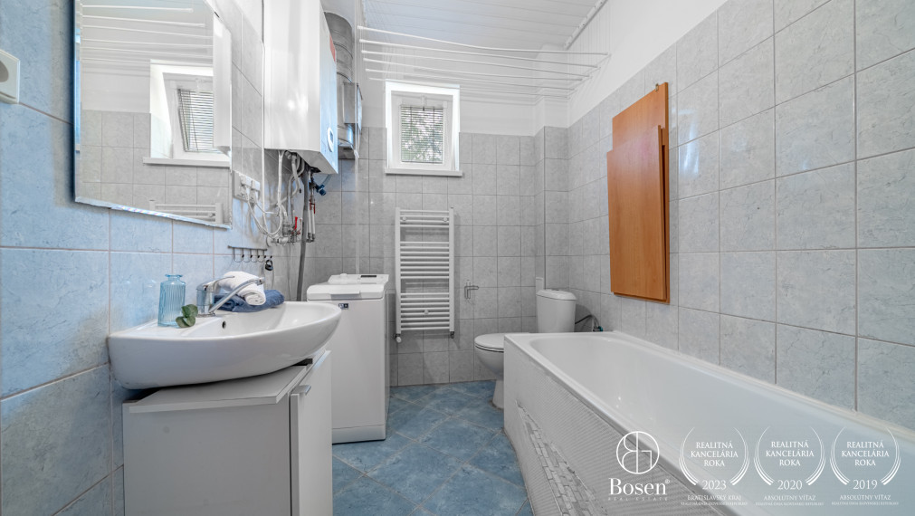 LOYALTERS | 1,5 izbový byt s predzáhradkou, Most pri Bratislave