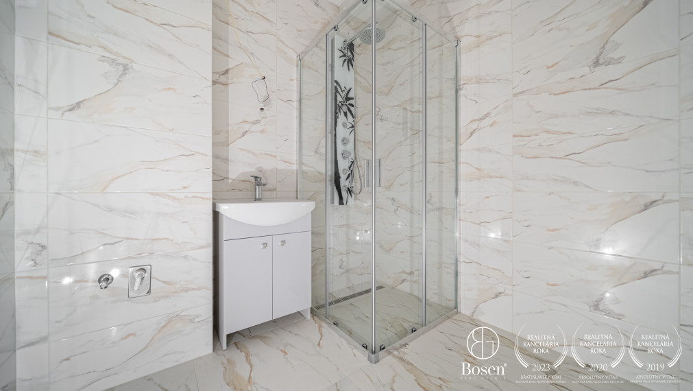 BOSEN |  3 izbový nový byt 90m s veľkou terasou