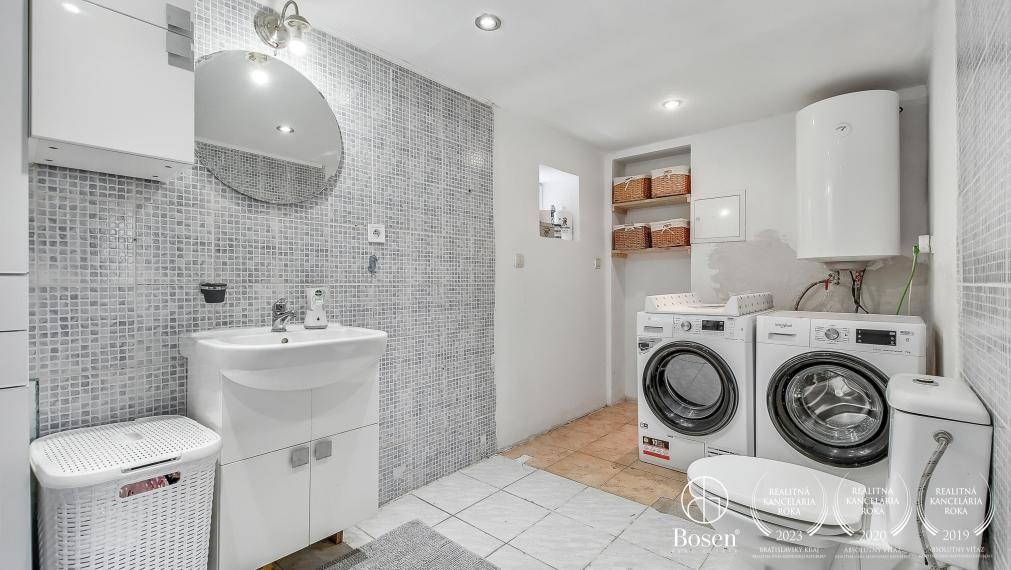 BOSEN | Na predaj 4 izbový rodinný dom v pokojnej lokalite Húšky