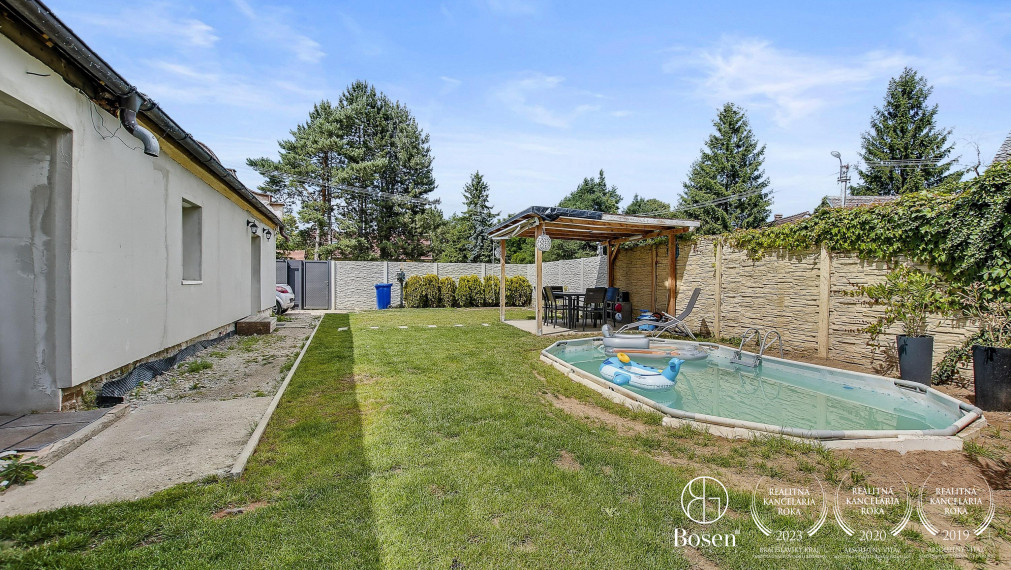 BOSEN | Na predaj 4 izbový rodinný dom v pokojnej lokalite Húšky