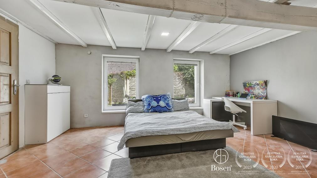 BOSEN | Na predaj 4 izbový rodinný dom v pokojnej lokalite Húšky