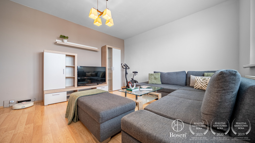 BOSEN | rezervované 4 izbový byt s výhľadom Petržalka, 73 m2