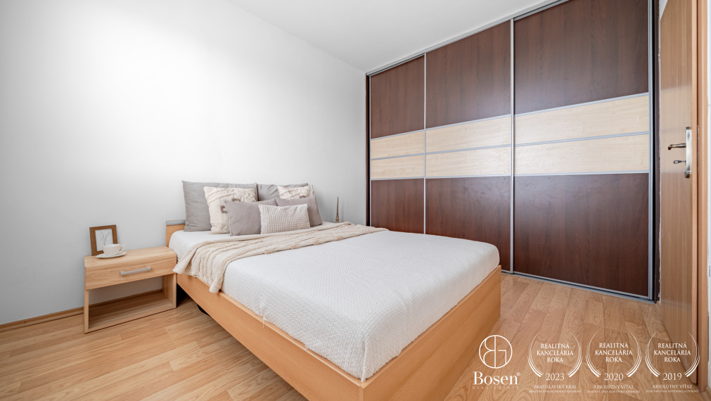 BOSEN | rezervované 4 izbový byt s výhľadom Petržalka, 73 m2