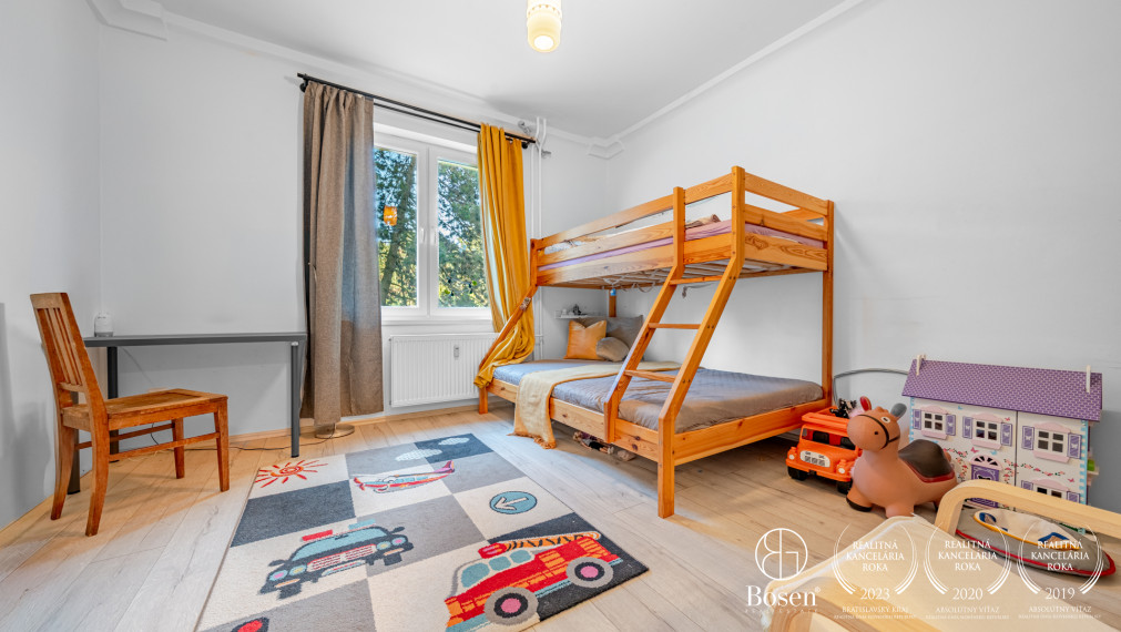 BOSEN | Priestranný 3 izbový byt s loggiou, Rovníková, Ružinov, 80m2