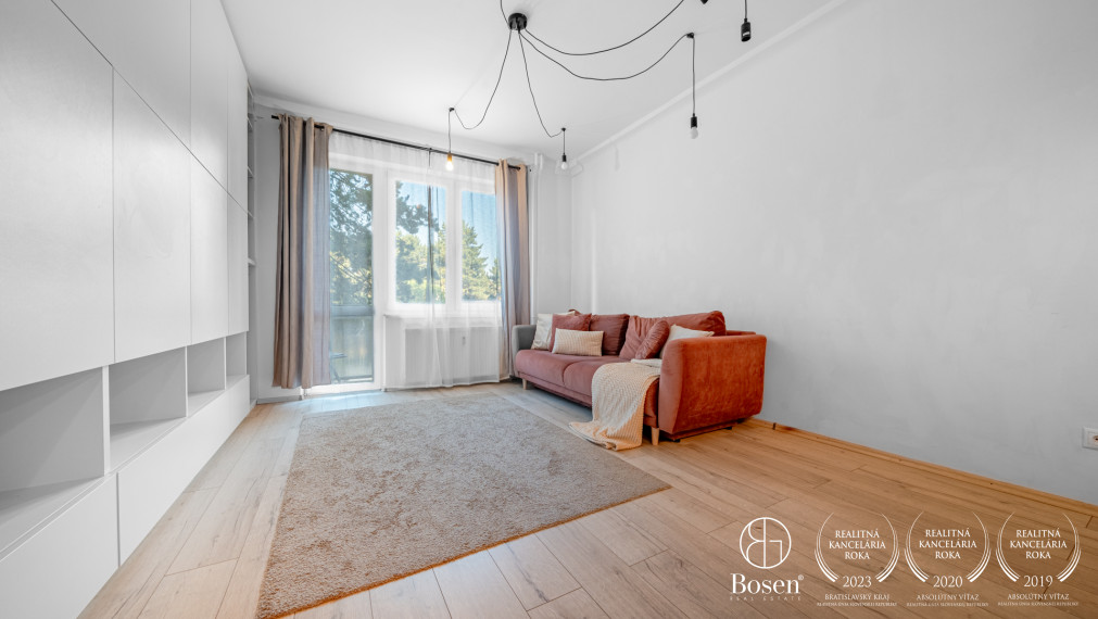 BOSEN | Priestranný 3 izbový byt s loggiou, Rovníková, Ružinov, 80m2