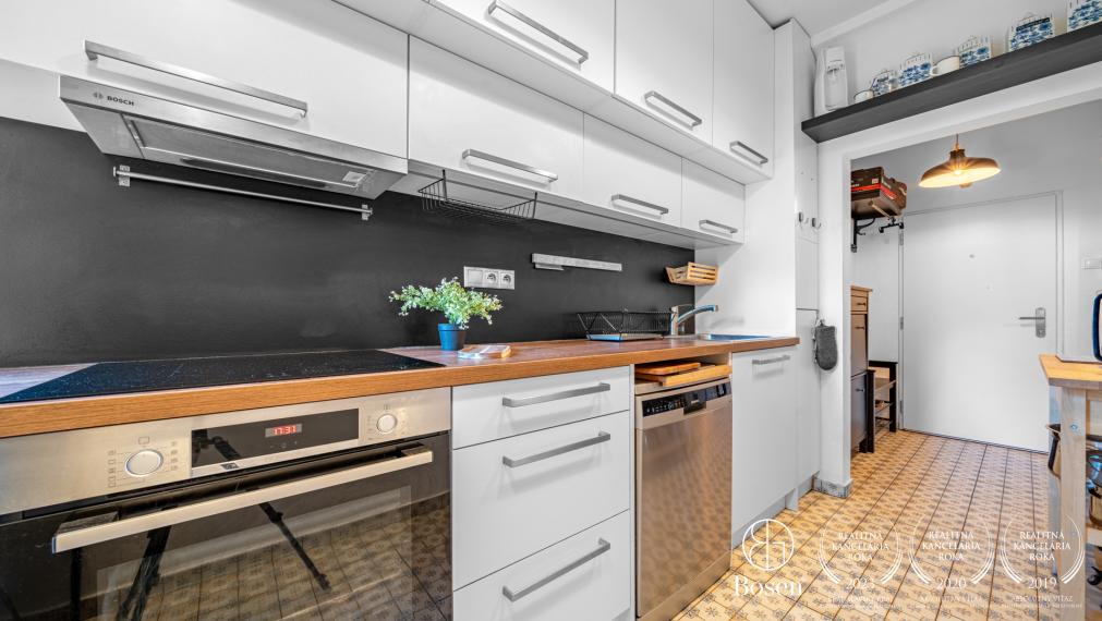 BOSEN | Priestranný 3 izbový byt s loggiou, Rovníková, Ružinov, 80m2