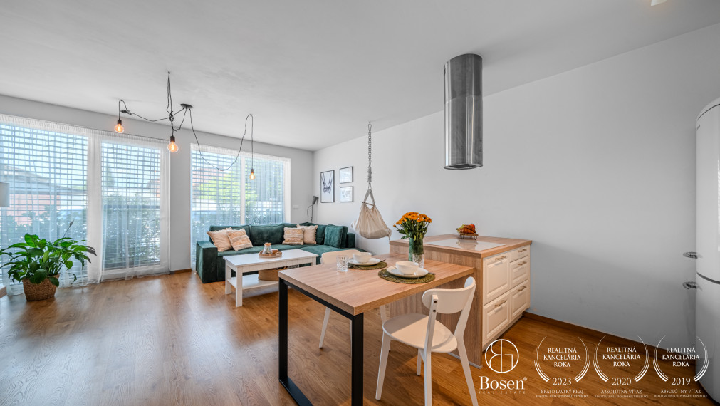 BOSEN | PREDANÉ | 3 izbový mezonetový byt s parkovaním, Tri vody Malinovo, 108 m2