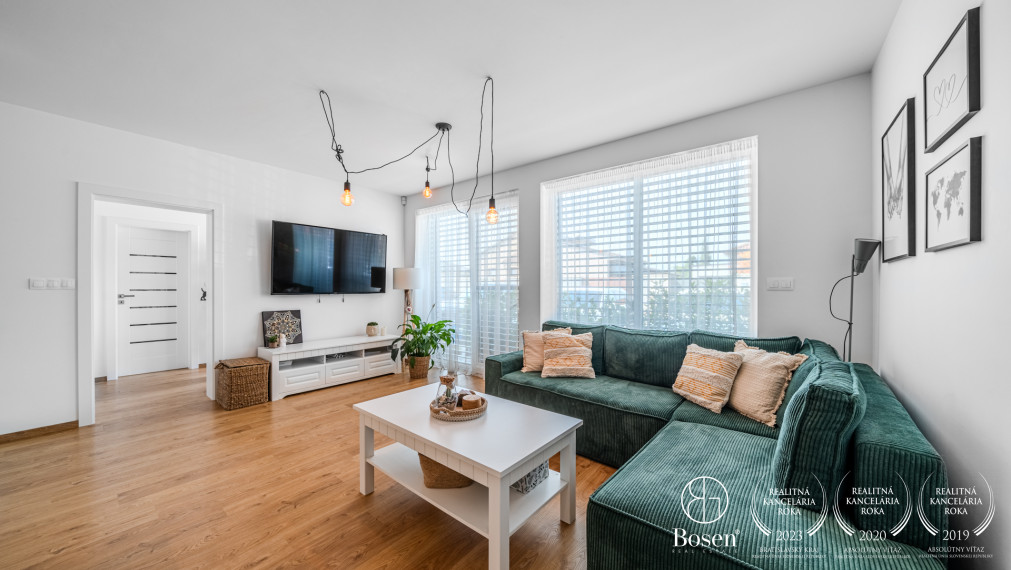 BOSEN | PREDANÉ | 3 izbový mezonetový byt s parkovaním, Tri vody Malinovo, 108 m2