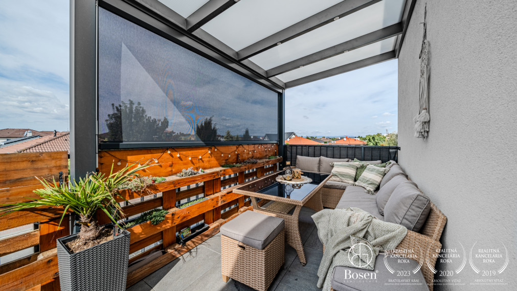 BOSEN | PREDANÉ | 3 izbový mezonetový byt s parkovaním, Tri vody Malinovo, 108 m2