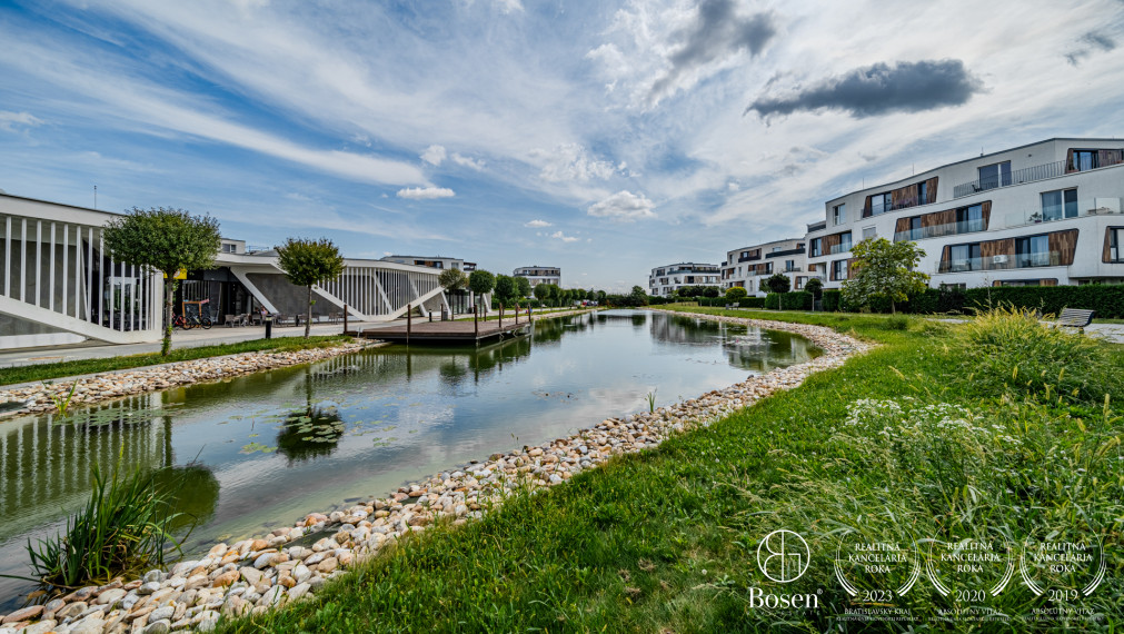 BOSEN | PREDANÉ | 3 izbový mezonetový byt s parkovaním, Tri vody Malinovo, 108 m2