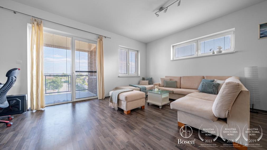 PREDANÉ BOSEN| 3 izbový byt, 2x parking vo výbornej lokalite v Dunajskej Lužnej