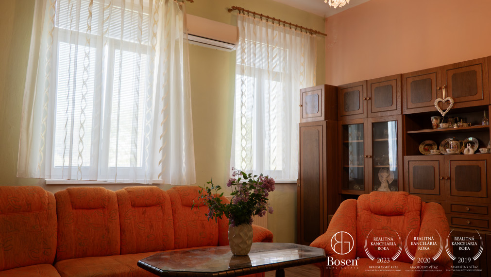 BOSEN | Na predaj veľkometrážny byt s  pozemkom