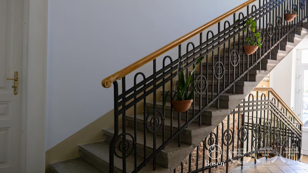 BOSEN | Na predaj veľkometrážny byt s  pozemkom