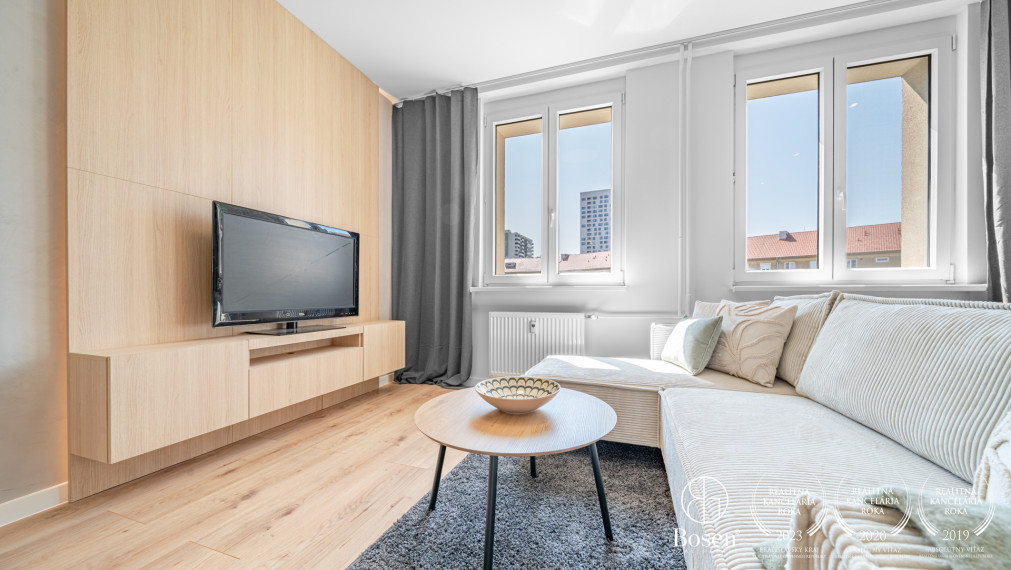 BOSEN | Kompletne zrekonštruovaný 2 izbový byt, Kalinčiakova