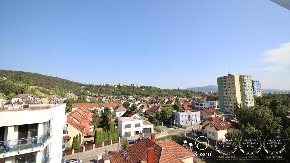 BOSEN | Na prenájom zariadený, veľkometrážny 3 izbový byt, 2x loggia, garážové státie, 82m2, Trenčín - I. Olbrachta