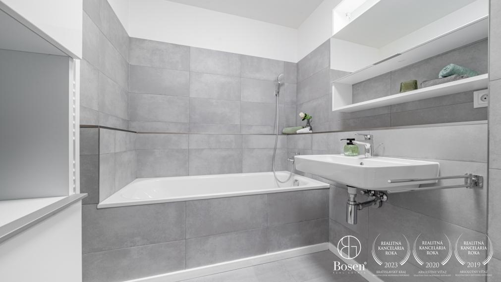 BOSEN | Zariadený 2-izbový klimatizovaný byt v Starom Meste - Vysoká ulica, 62 m²