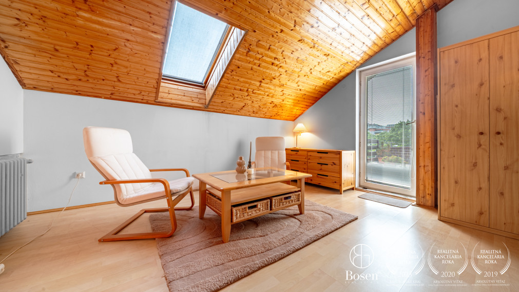 BOSEN | 6 izbový rodinný dom s vinohradom, 889 m2, Líščie údolie