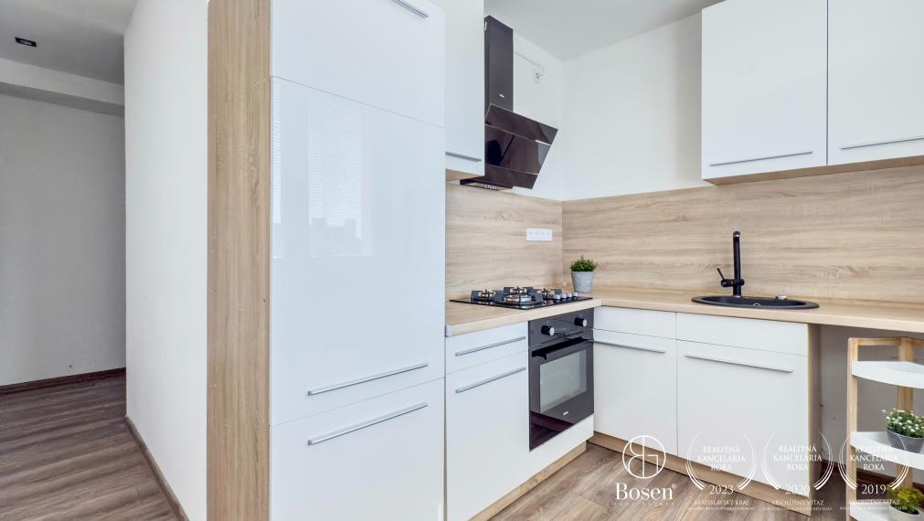 BOSEN ǀ Štýlový 3-izbový byt, M. Malinovského, Lučenec, 62m2
