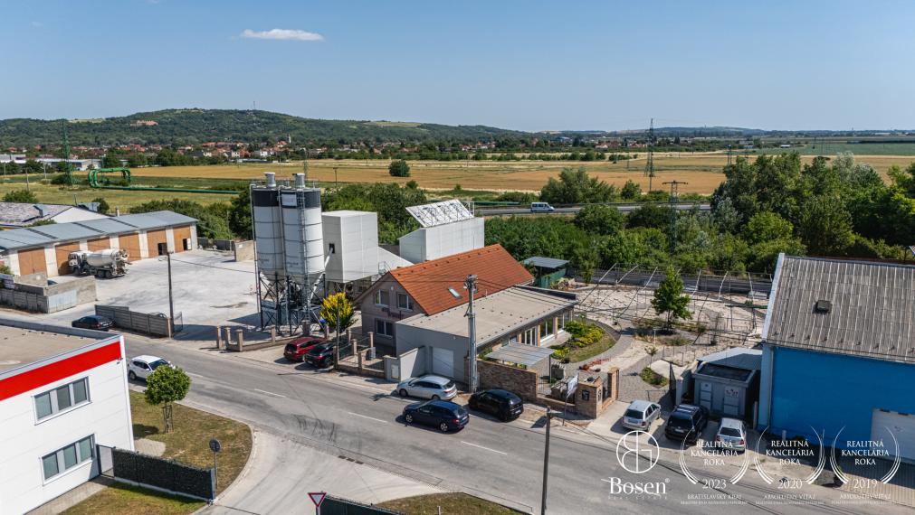BOSEN | Komerčný objekt so širokým využitím,  Leopoldov