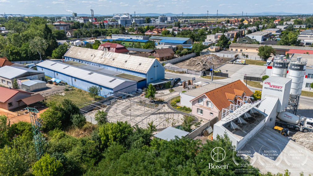 BOSEN | Komerčný objekt so širokým využitím,  Leopoldov