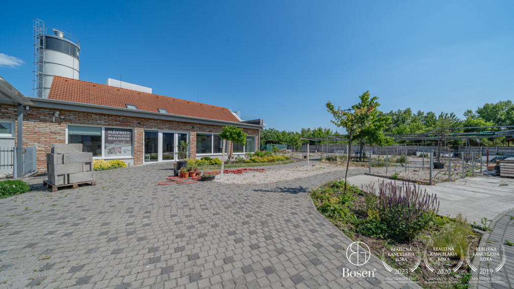 BOSEN | Komerčný objekt so širokým využitím,  Leopoldov