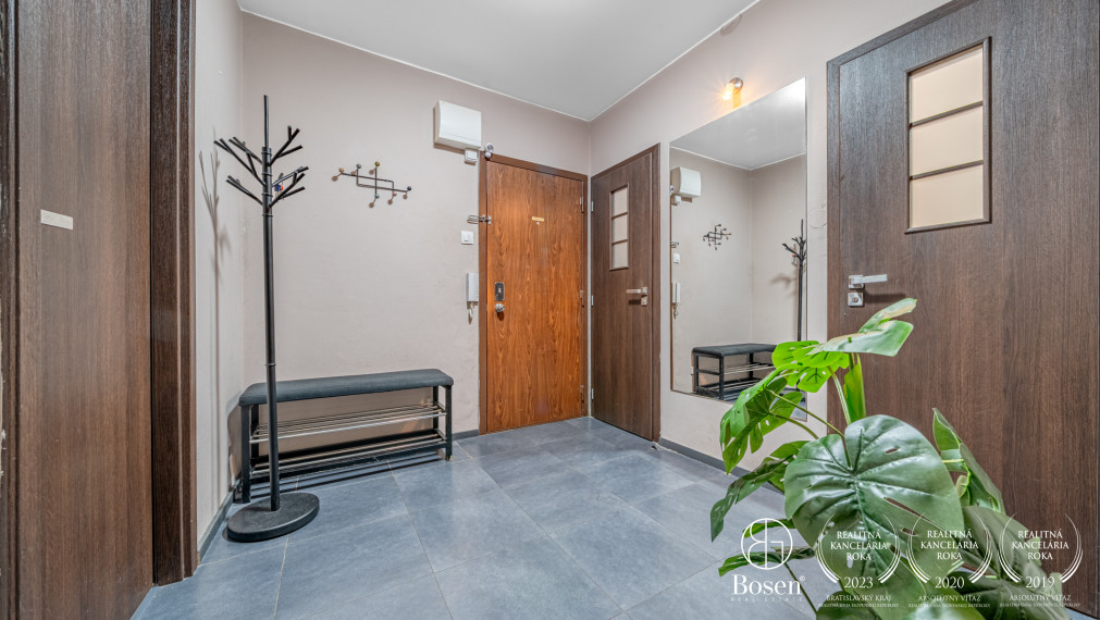 BOSEN | REZERVOVANÝ 3 izbový byt, Pustá, Karlova Ves - Bratislava